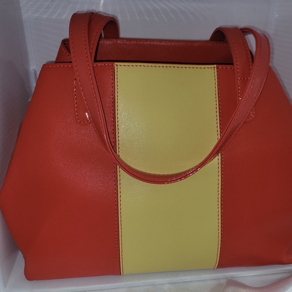 ONEODDBIRD The Lorikeet Saffiano Leather Handbag RED/YELLOW, BENEFITS AUTISM NWT - Picture 5 of 9